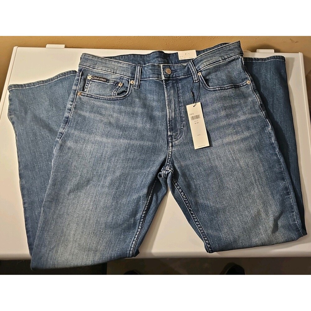 NWT Calvin Klein Jeans Slim Fit Men's Size 36 x 30 (29.5) Blue Stretch